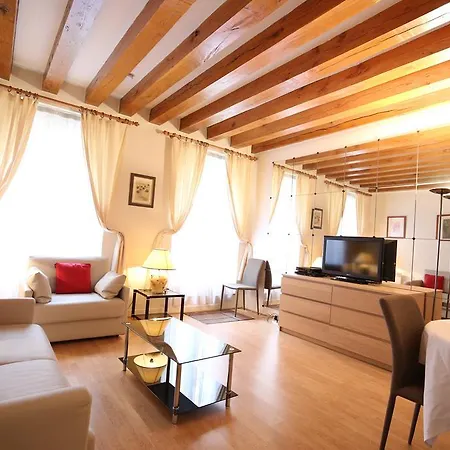 Luxury Apt Opera-jardin Apartment Paris